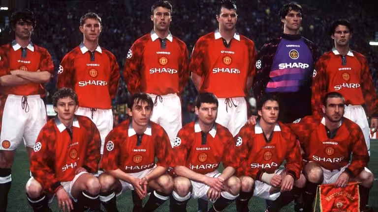 Beckham #10 Retro Manchester United Home Jersey 1996/98