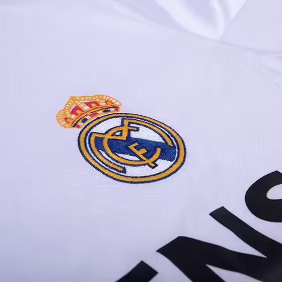 Retro Real Madrid Home Jersey 2004/05