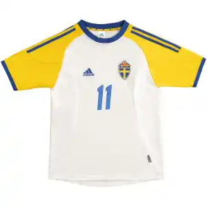 LARSSON #11 Retro Sweden Away Jersey World Cup 2002