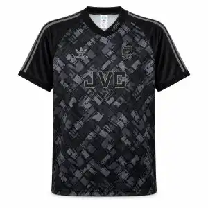Retro Arsenal Jersey 1990/92 front view